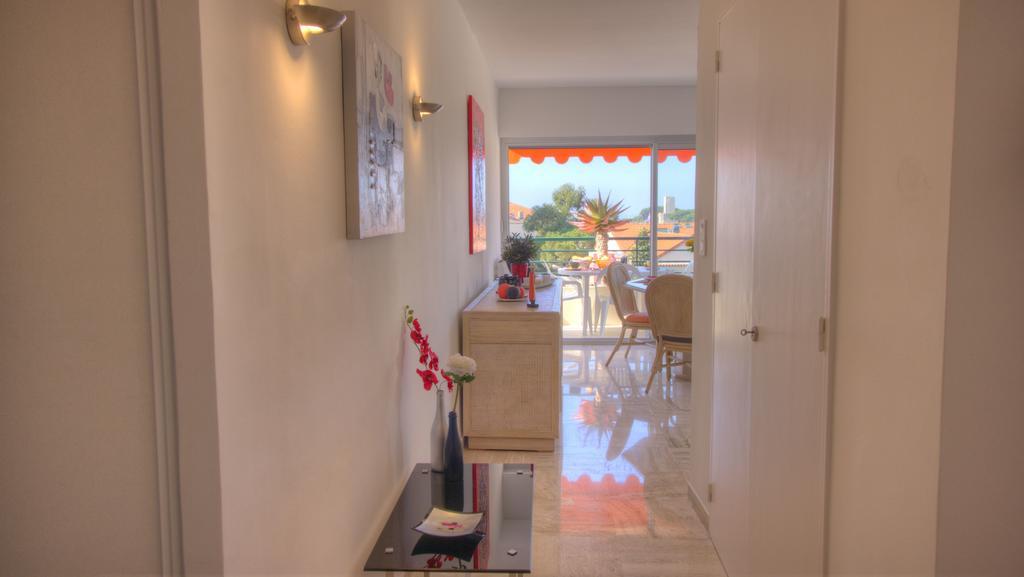 Beau 2 pièces 3 étoiles Vue Mer et Montagnes Garage Privé Cannes Esterno foto